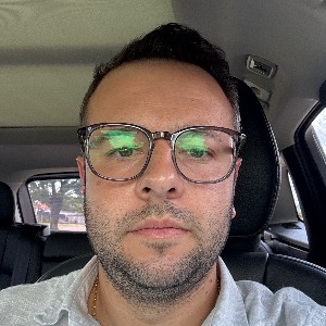 DOUGLAS DE MELLO OTTAÑO