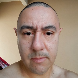 ROBERTO CASTANHO