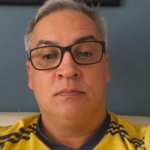 ROGER MOUSQUER MEDEIROS DE FARIAS 