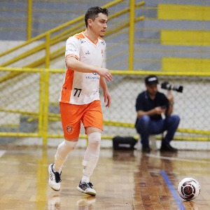 HENRIQUE J. G. DE CASTRO