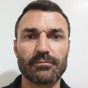 CRISTIANO MACHADO 