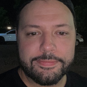 MAURICIO GALEAZZI MEDEIROS DE FARIAS 